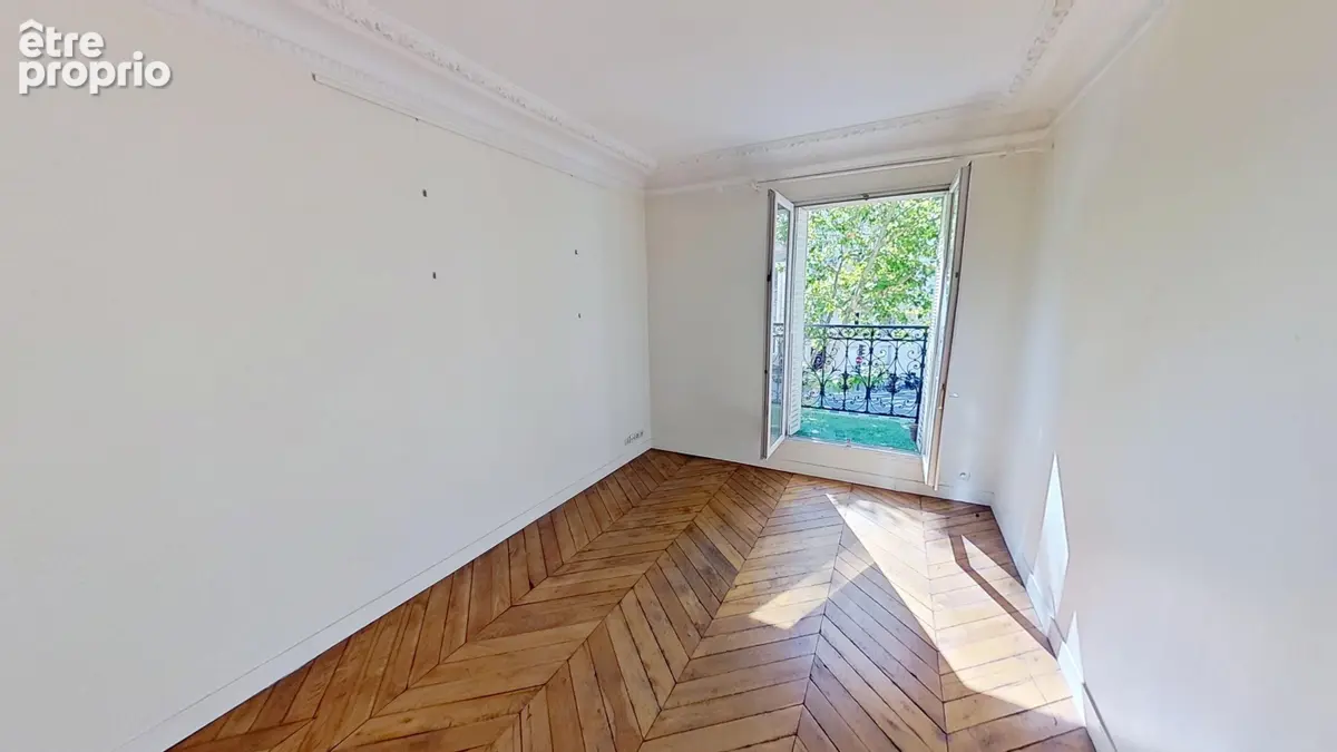 Appartement à PARIS-14E
