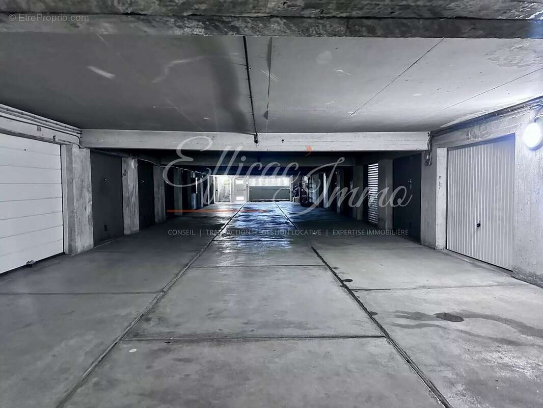 Garage en sous-sol - photo 6