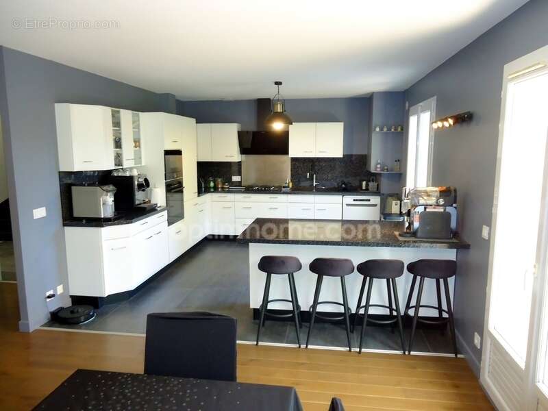 Maison à BELLOY-EN-FRANCE