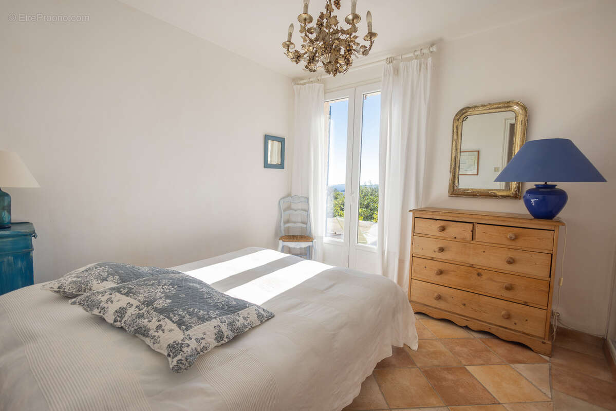 Maison à LA CROIX-VALMER