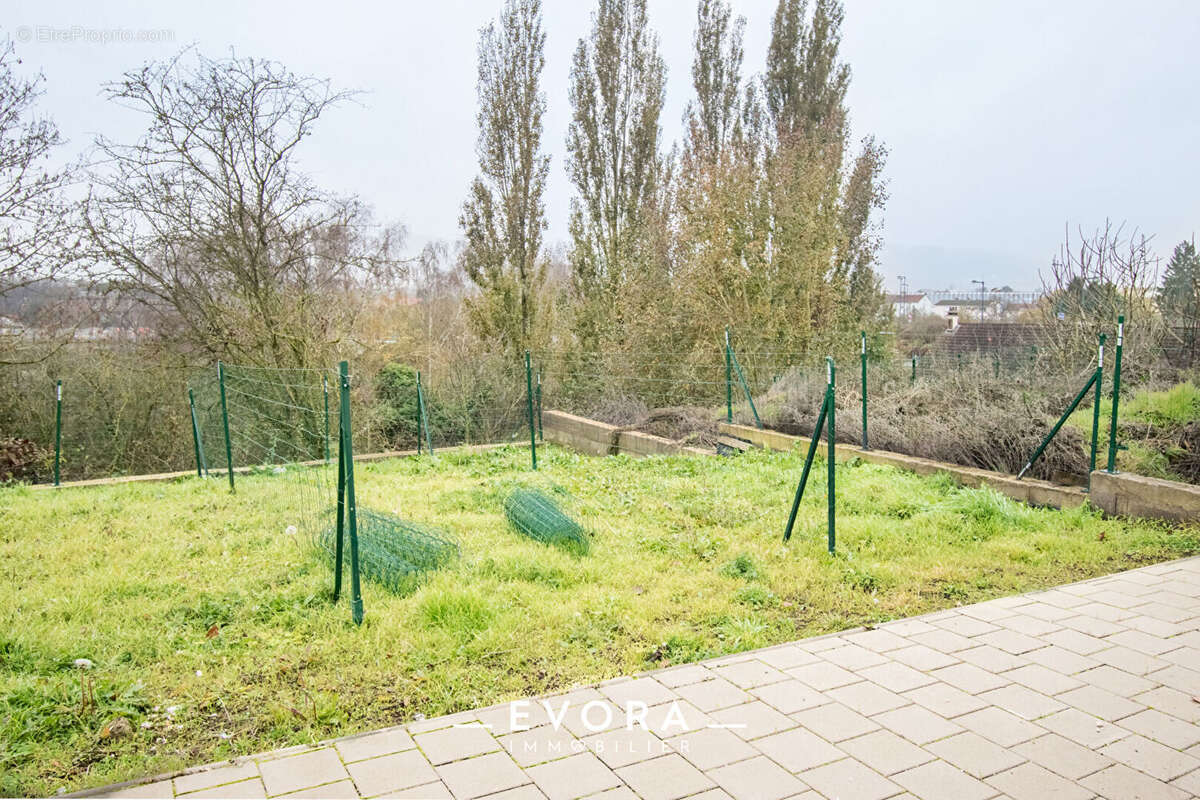 Appartement à VITRY-SUR-ORNE