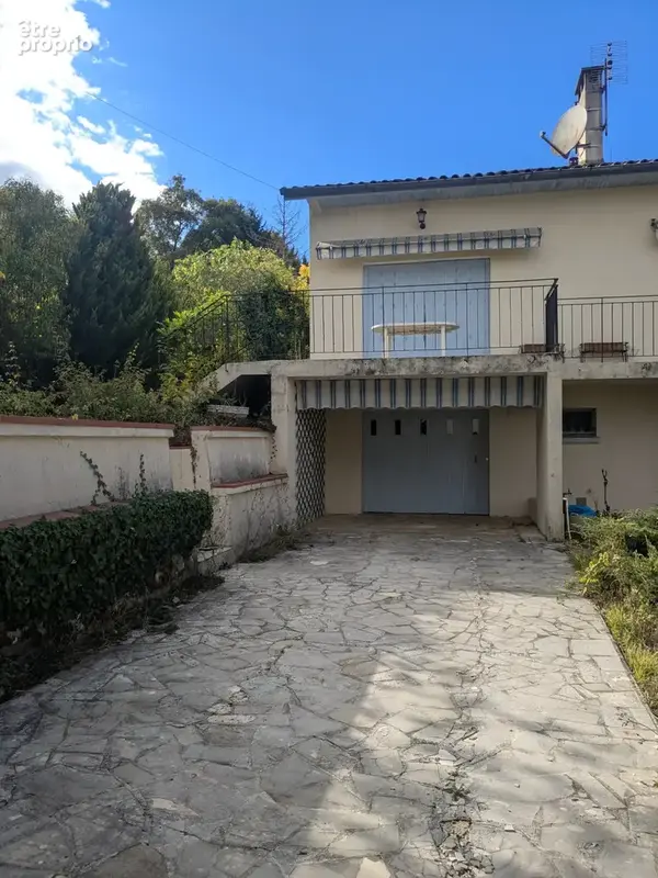 Appartement T3 à rénover avec balcon et jardin - photo 7