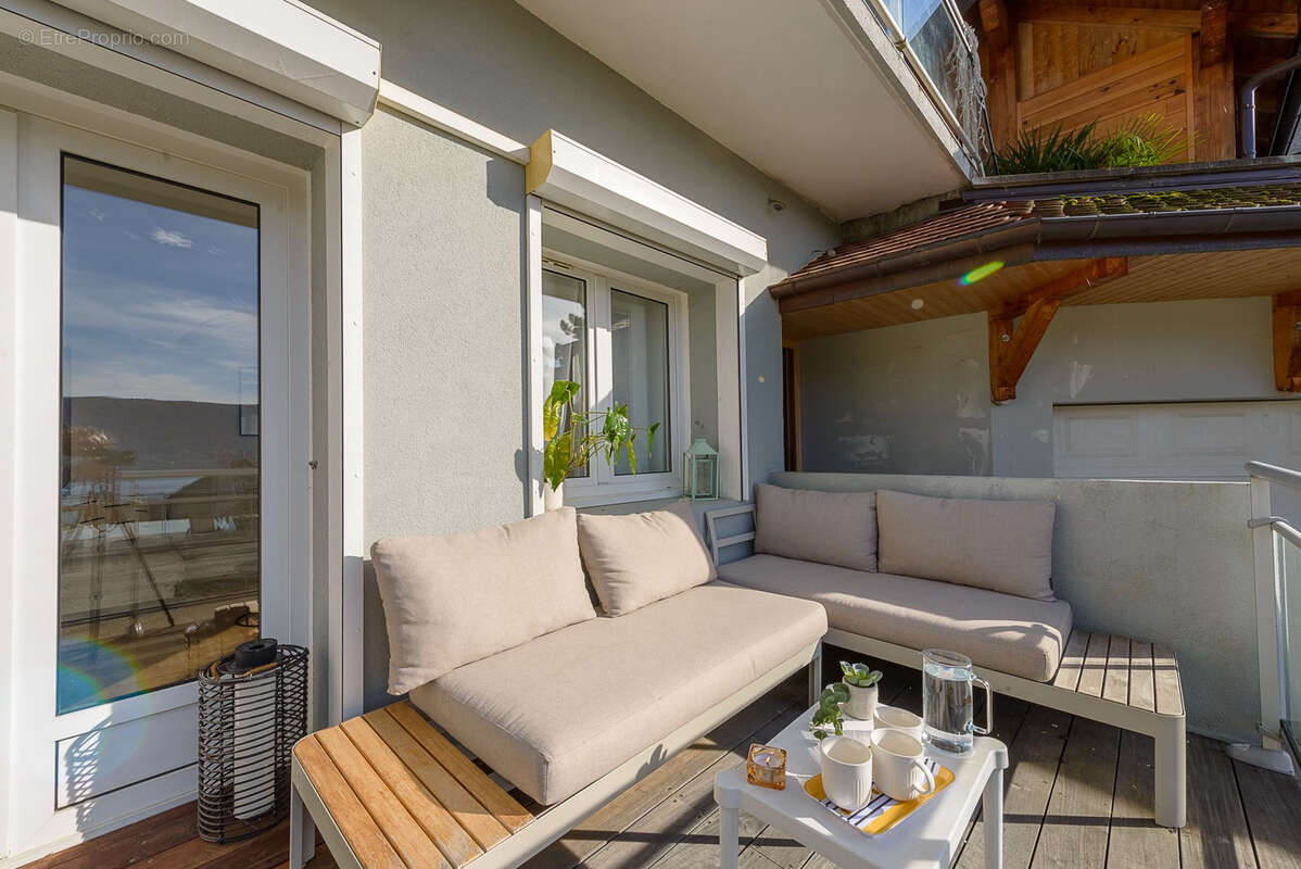 Appartement à VEYRIER-DU-LAC