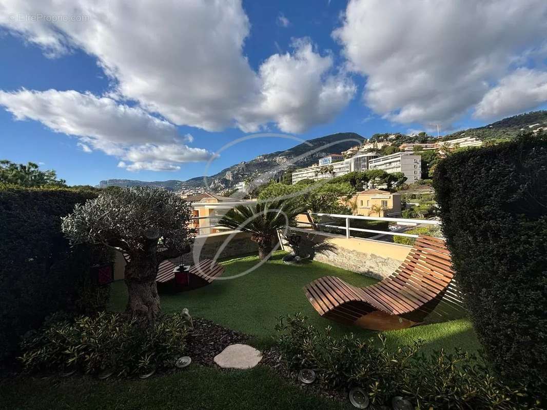 Appartement à ROQUEBRUNE-CAP-MARTIN