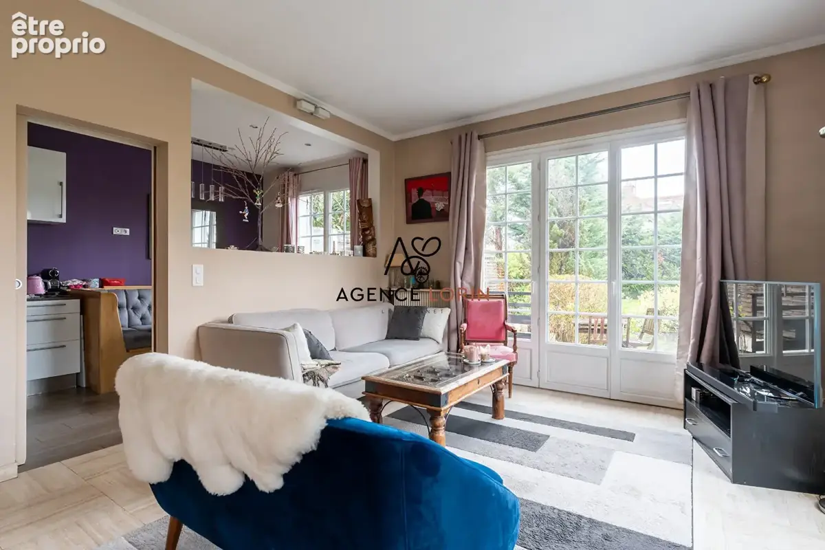 Maison Chatou - 8 pièces - 218 m² - photo 4