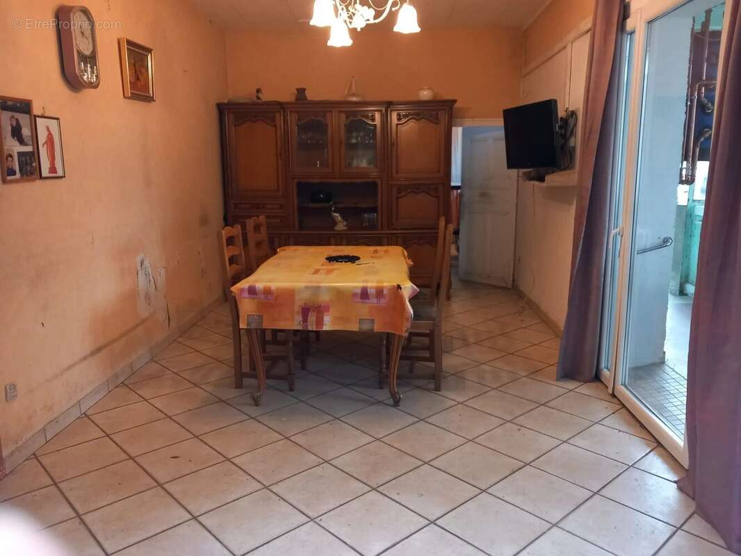 Maison à VAULX-EN-VELIN