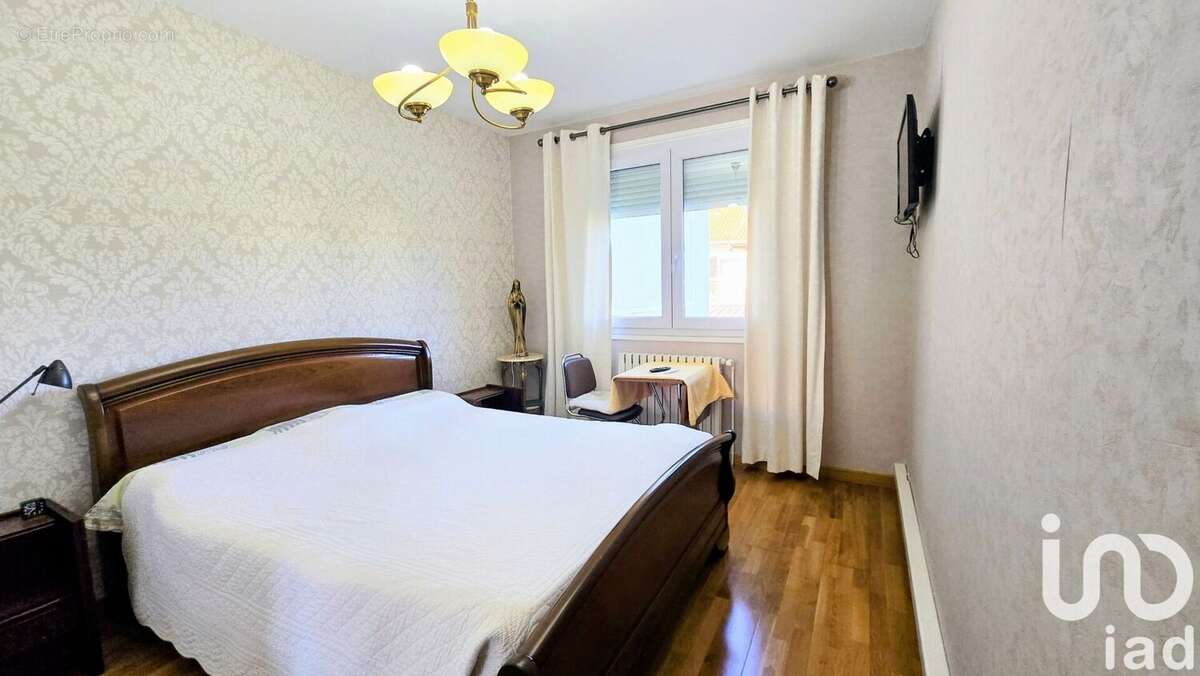 Photo 5 - Maison à ROMAGNAT