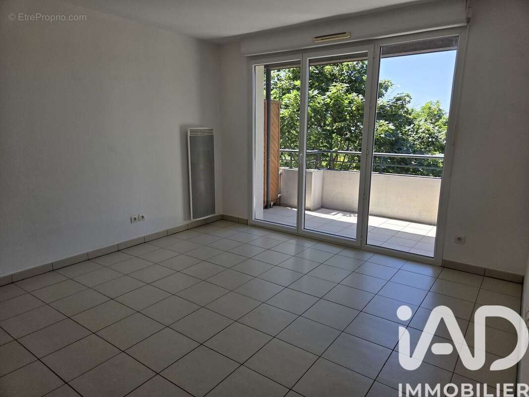 Photo 2 - Appartement à ROQUETTES