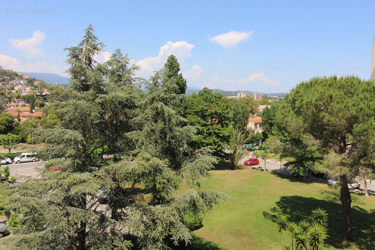 Appartement à MANDELIEU-LA-NAPOULE
