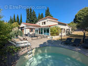 Maison à VILLECROZE