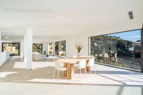 Maison à ROQUEBRUNE-CAP-MARTIN