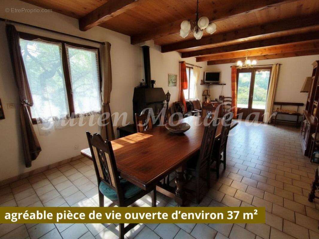 Maison à BAILLESTAVY