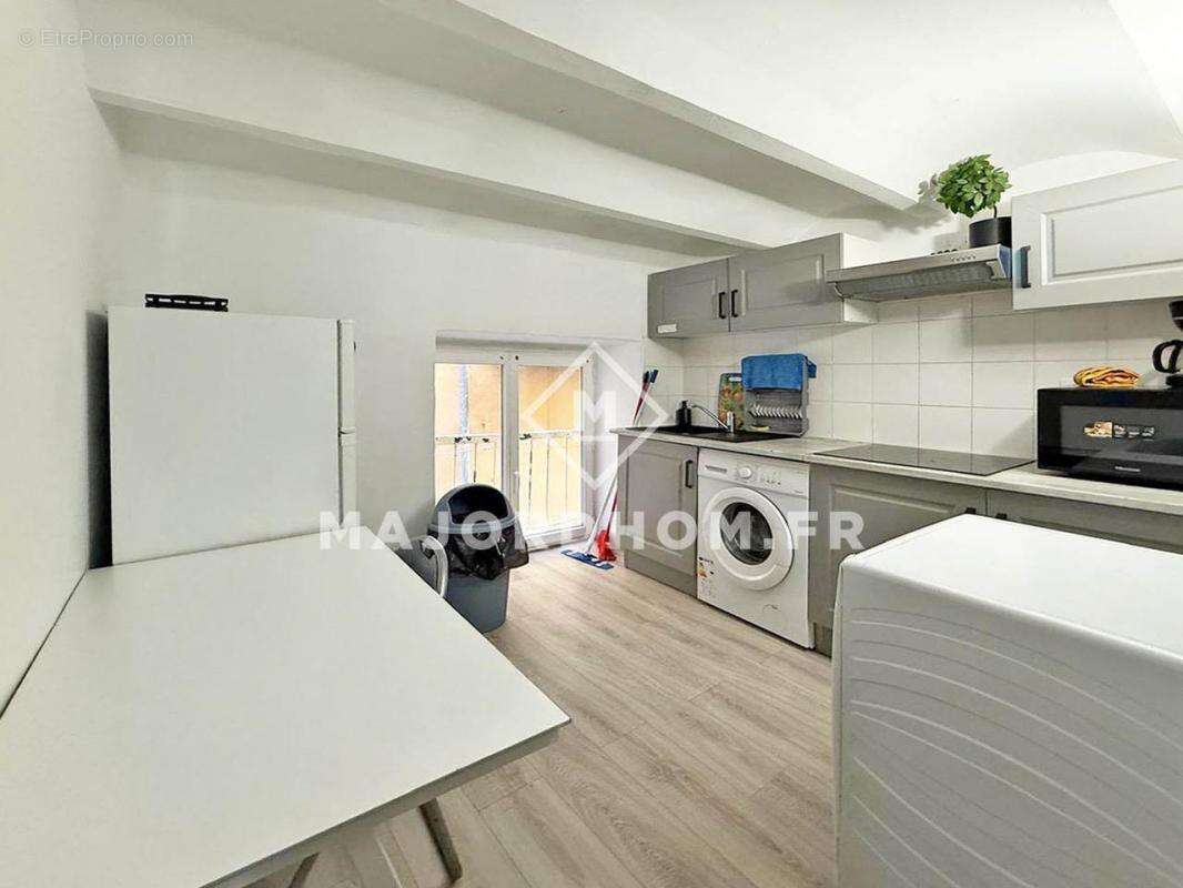 Appartement à MARSEILLE-2E