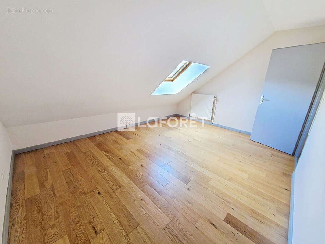 Maison à CHARGEY-LES-GRAY