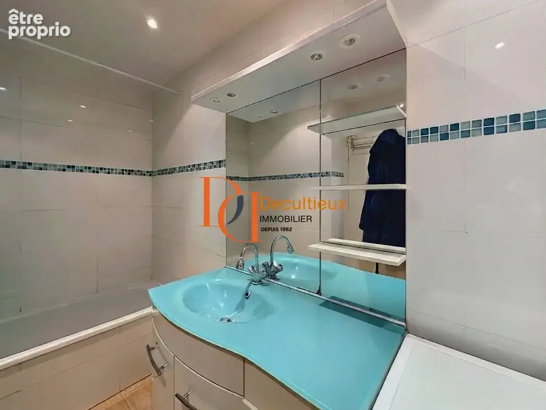 Appartement 71 m² à Villefranche-Sur-Saone  - photo 7