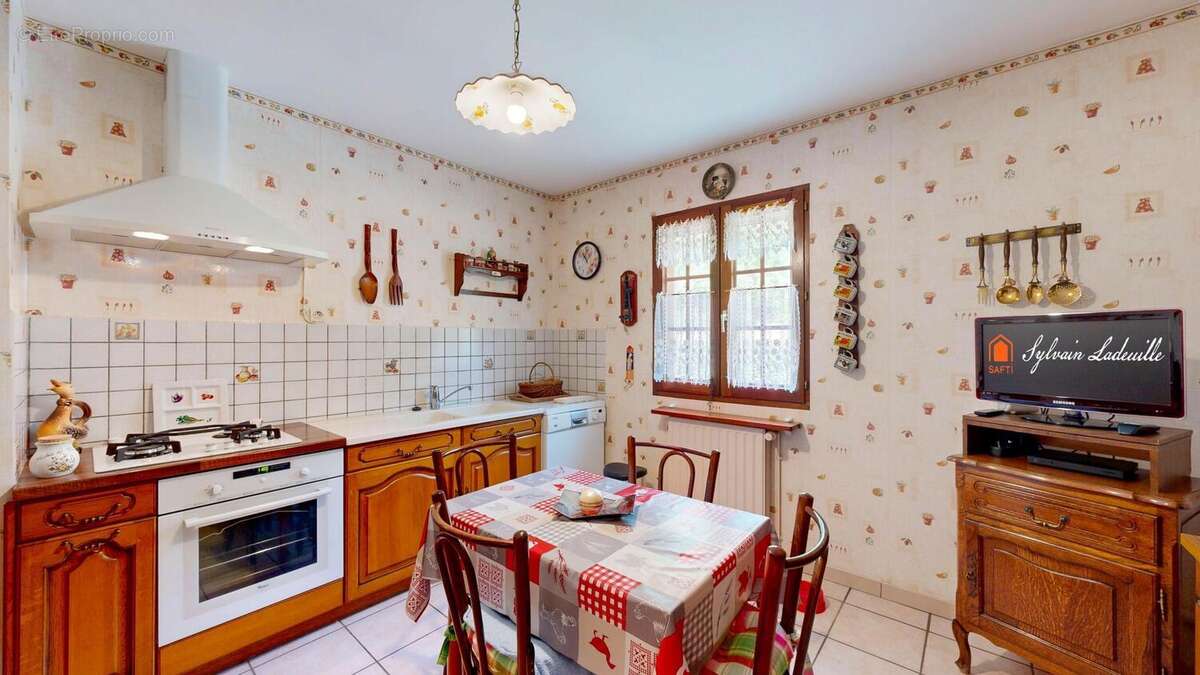 Photo 6 - Maison à LE BUGUE