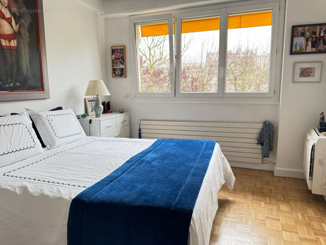 Appartement à NEUILLY-SUR-SEINE