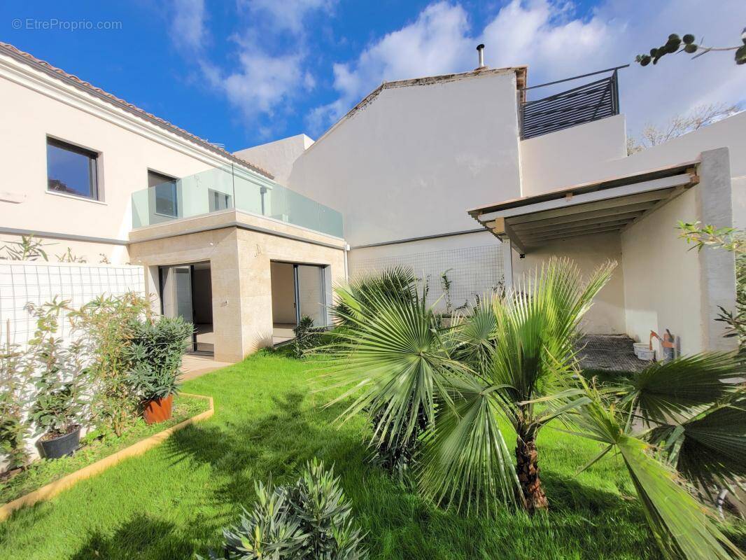 Maison à MARSEILLE-7E