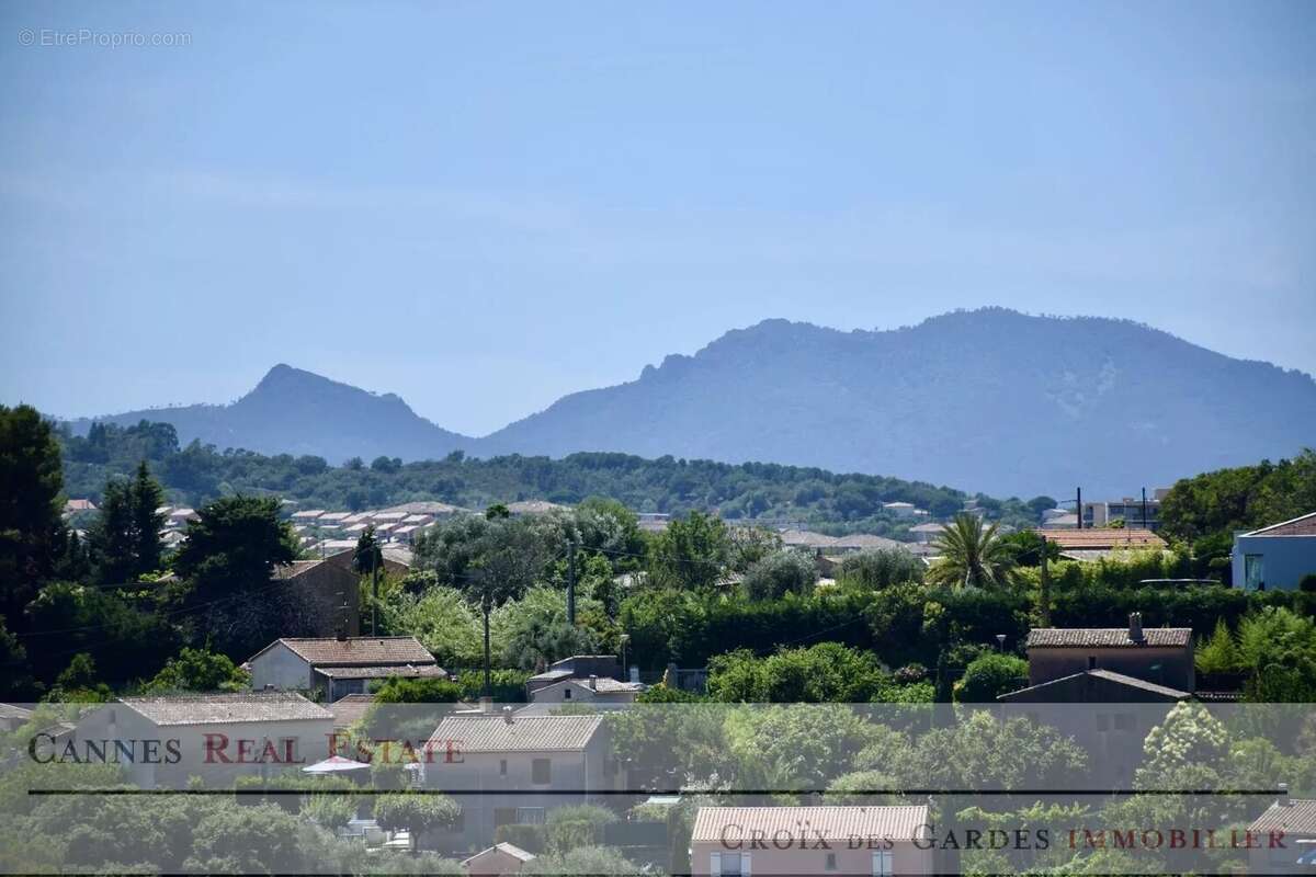 Appartement à LE CANNET