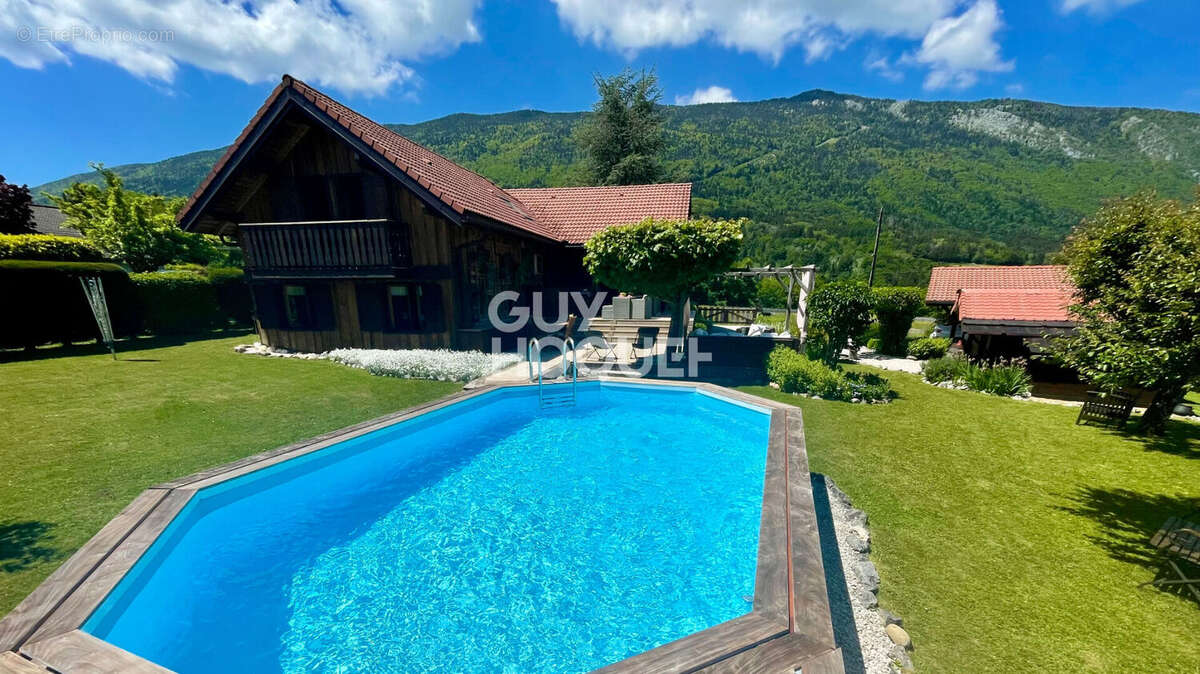 Maison à SAINT-EUSTACHE