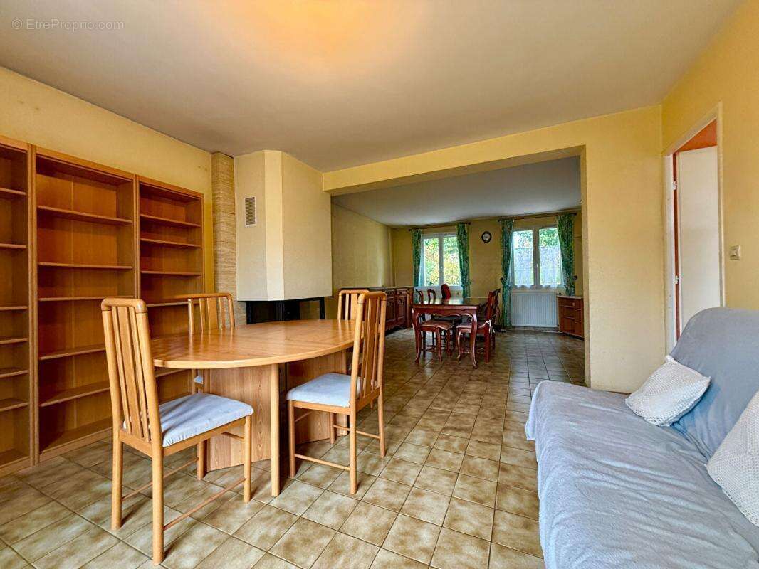 Maison à SAINT-GERMAIN-LA-BLANCHE-HERBE