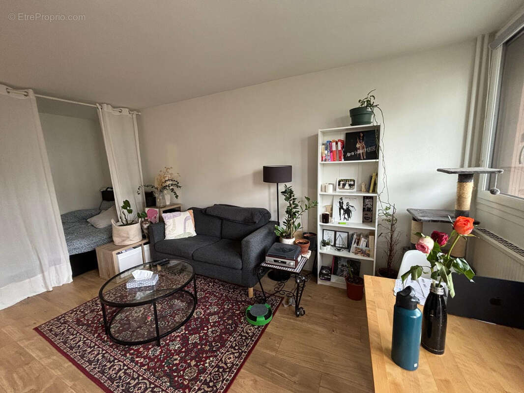 Appartement à SAINT-MAUR-DES-FOSSES