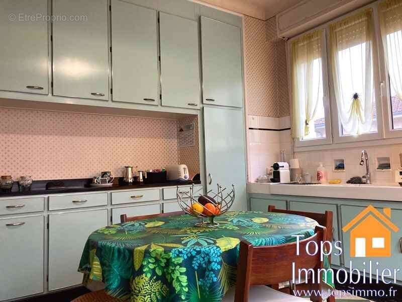 Maison à VILLEFRANCHE-DE-ROUERGUE