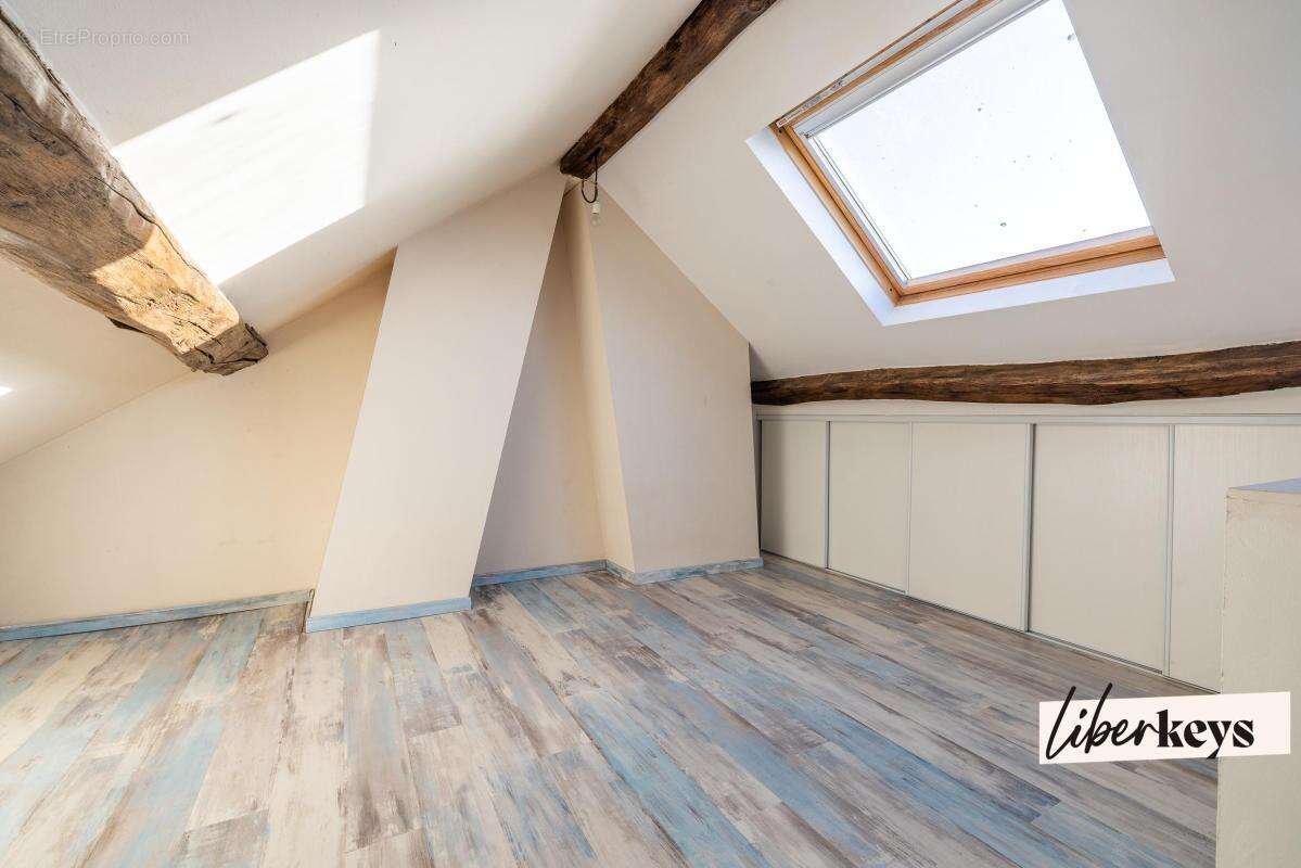 Maison à MARCOUSSIS