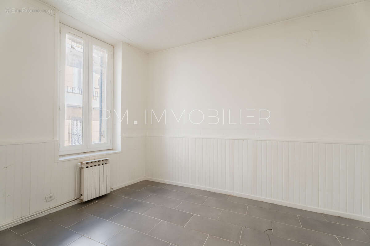 Appartement 42 m² à Marseille-4e  - photo 10