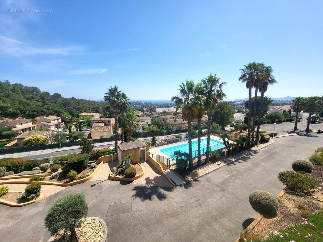 Appartement à SAINT-RAPHAEL