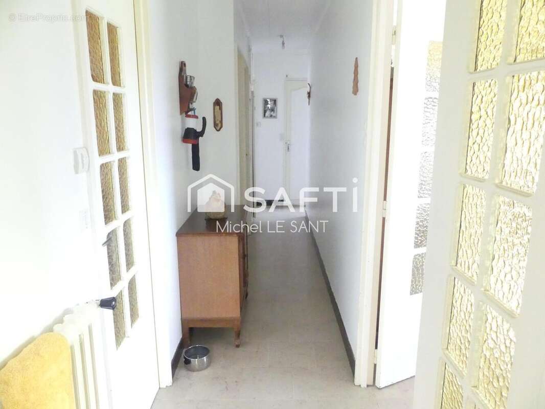 Maison 67 m² à Erquery  - photo 2