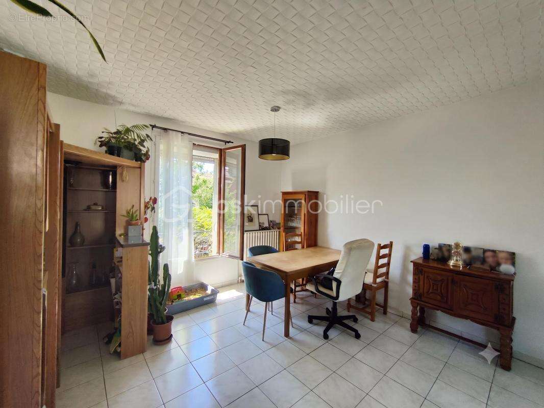 Maison à NOISY-LE-SEC