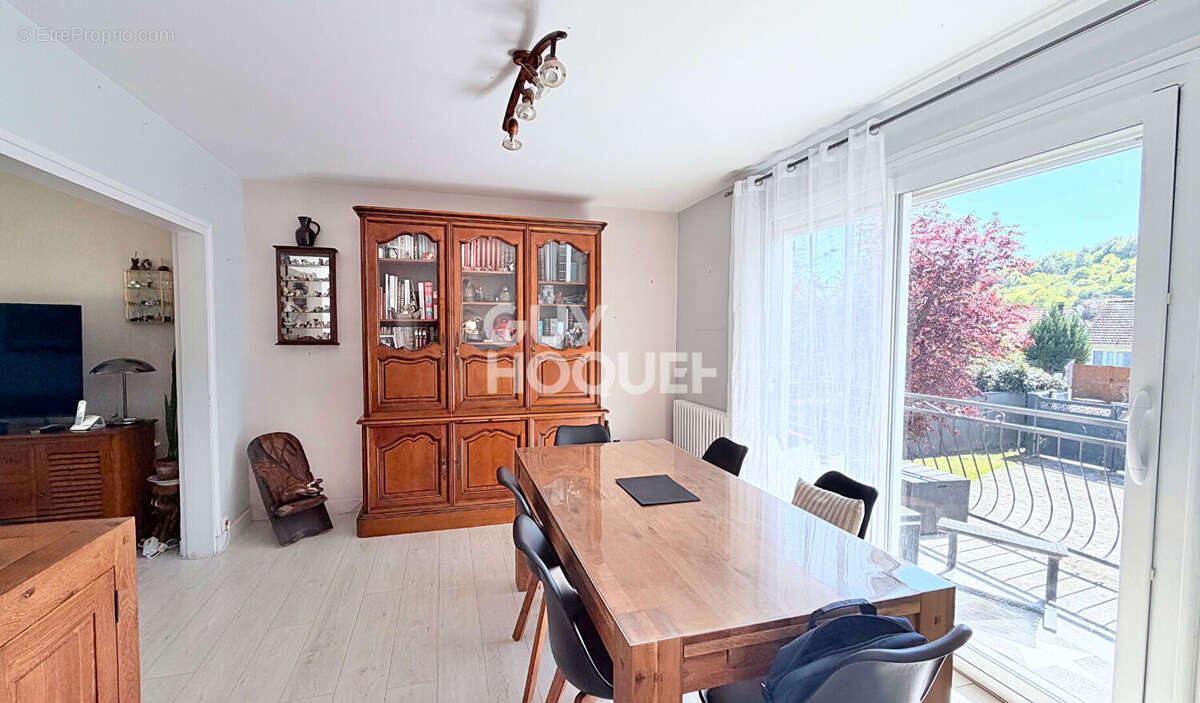 Maison à GARENNES-SUR-EURE