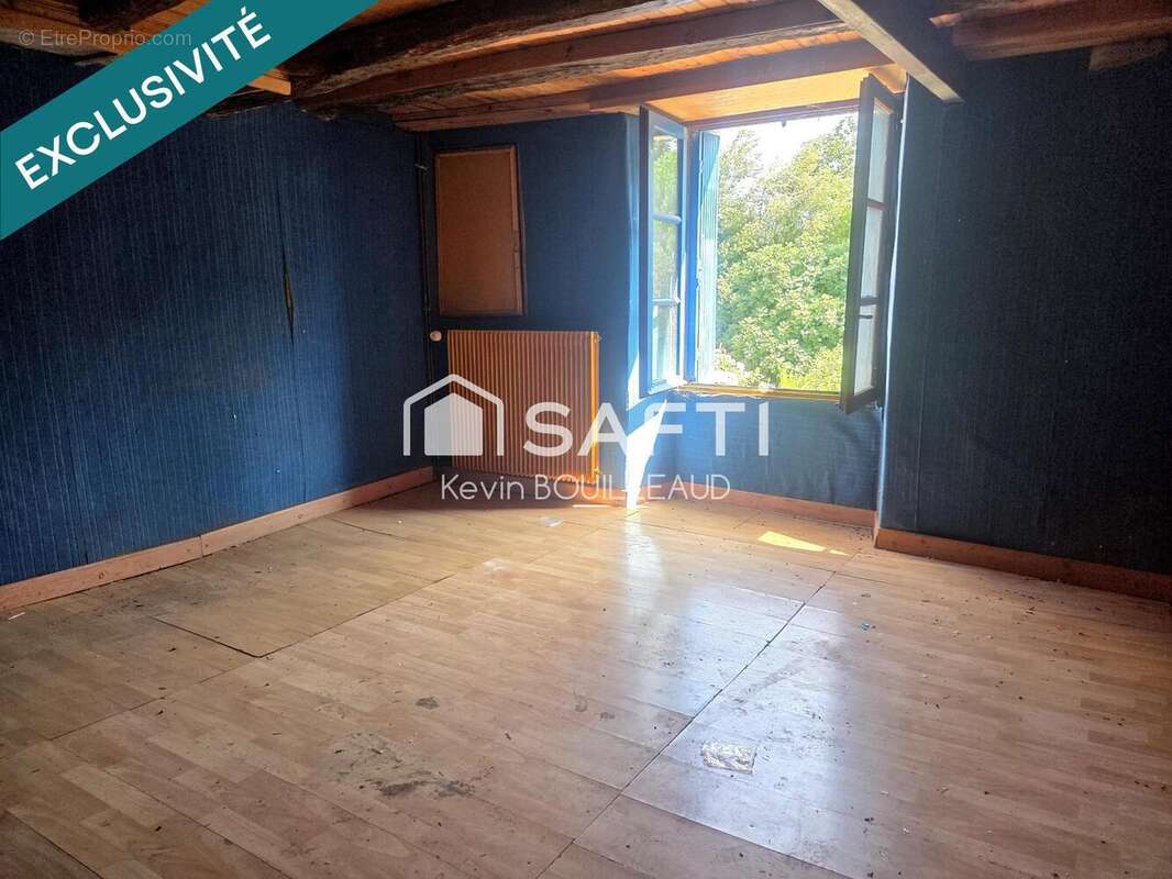 Maison 100 m² à Pamproux  - photo 8