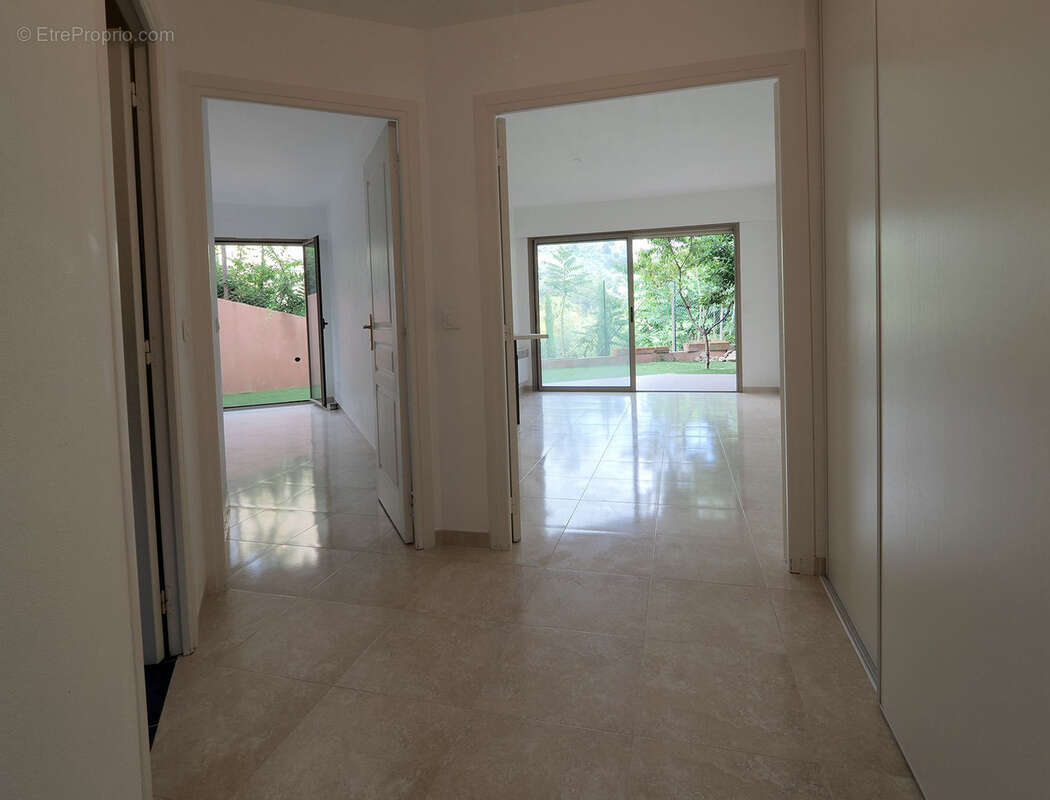 Appartement à BEAUSOLEIL