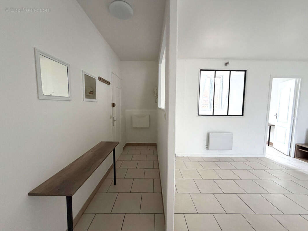Appartement à SAINTE-SAVINE