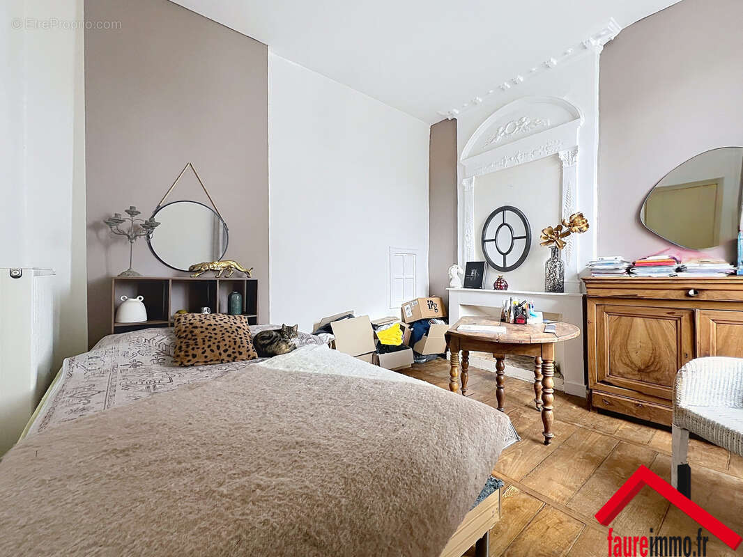 Appartement à DONZENAC