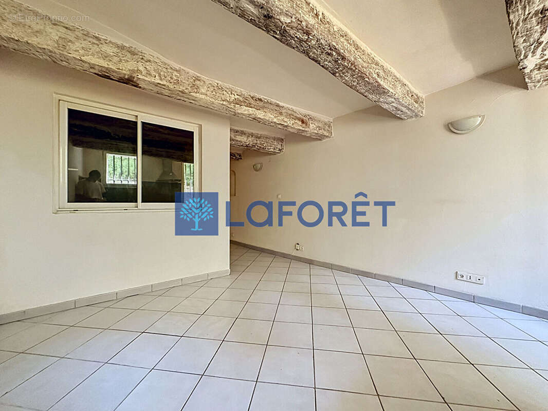 Appartement à DRAGUIGNAN