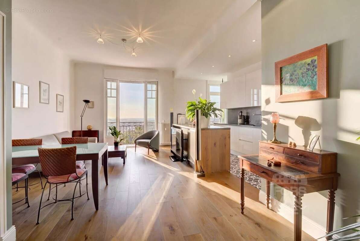 Appartement à GRASSE