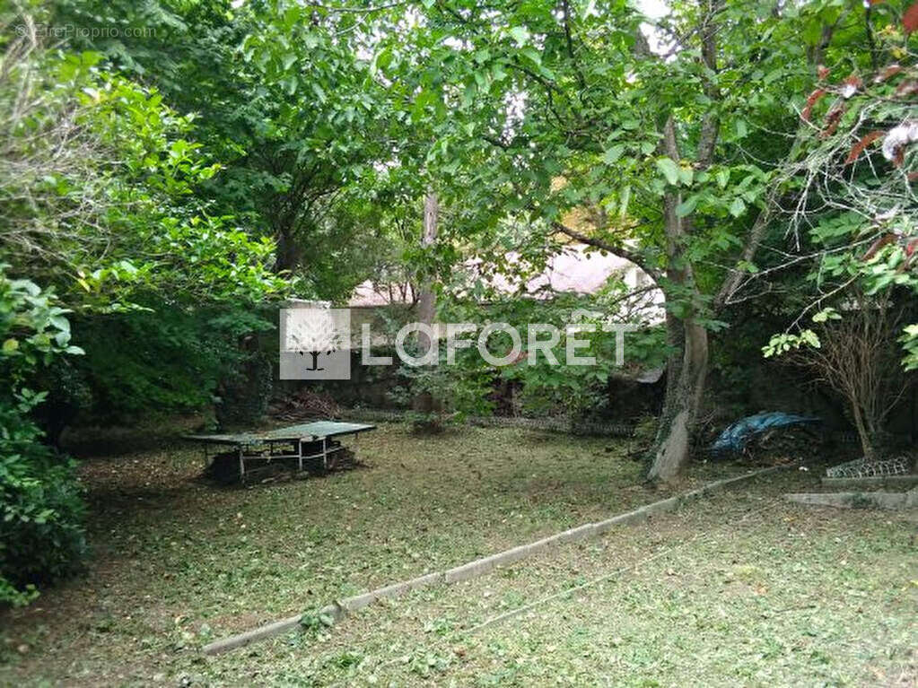 Maison à SOISY-SUR-SEINE