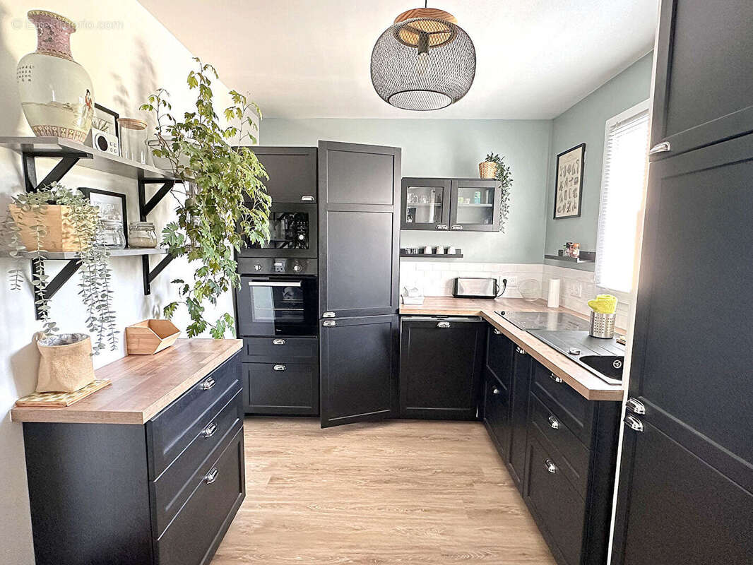 Appartement à MONTIGNY-LE-BRETONNEUX