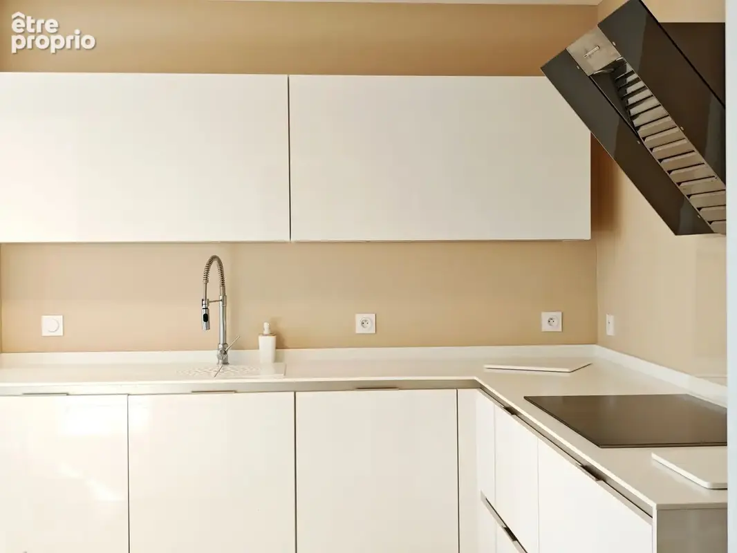 Maison 6 pièces 139 m² à vendre à Saint-Genis-Pouilly (01630) - photo 8