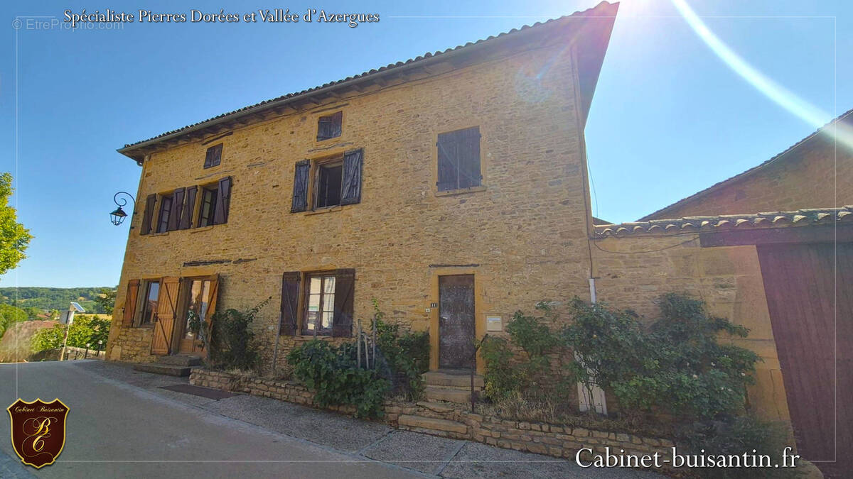 Maison à OINGT