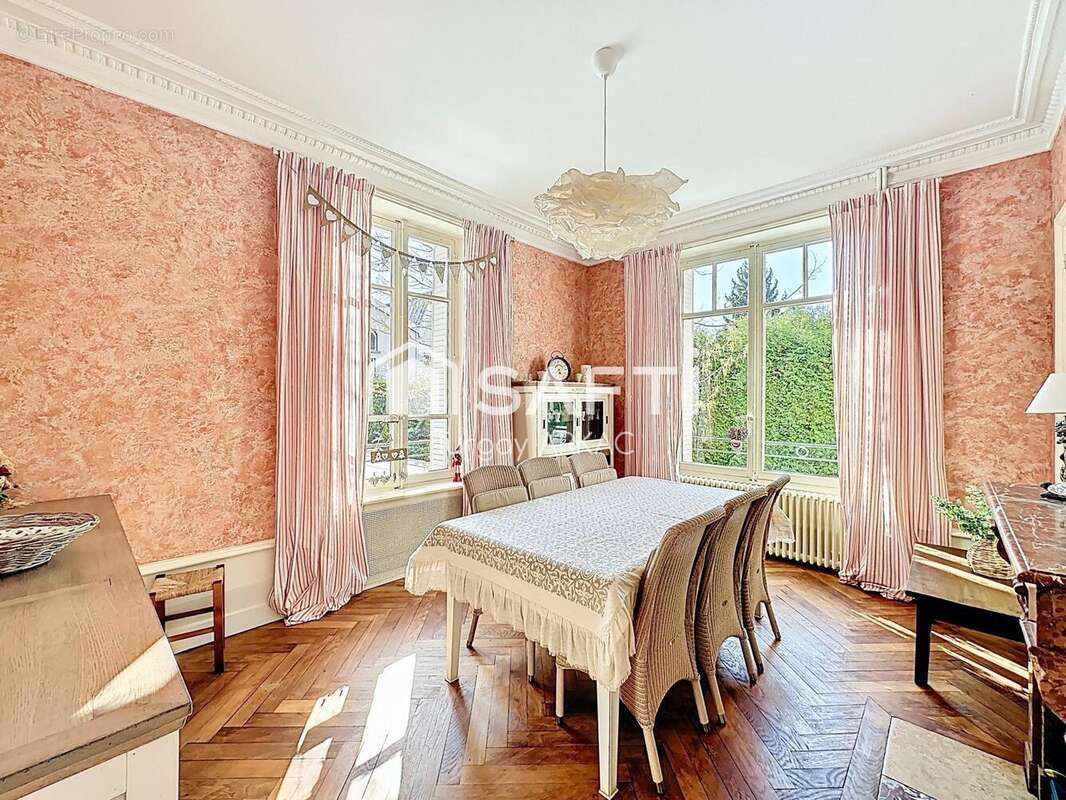 Photo 9 - Maison à LA TOUR-DU-PIN