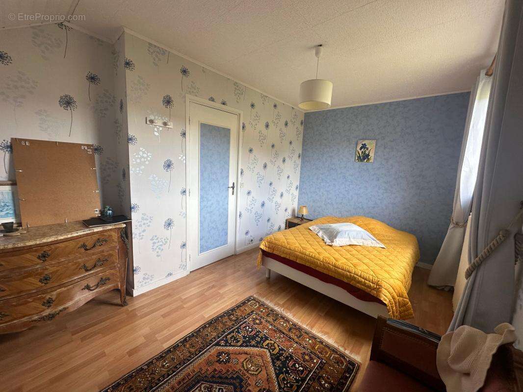 Maison à CREPY-EN-VALOIS