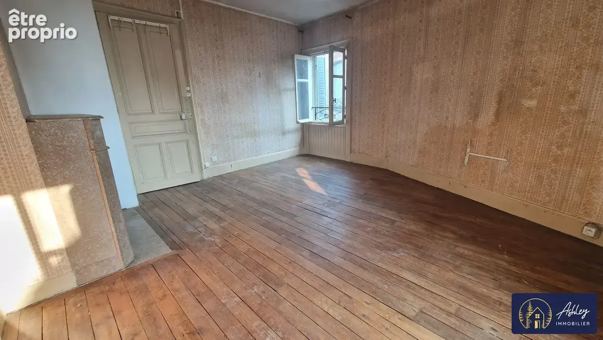 Maison 76 m² à Neuvic  - photo 4