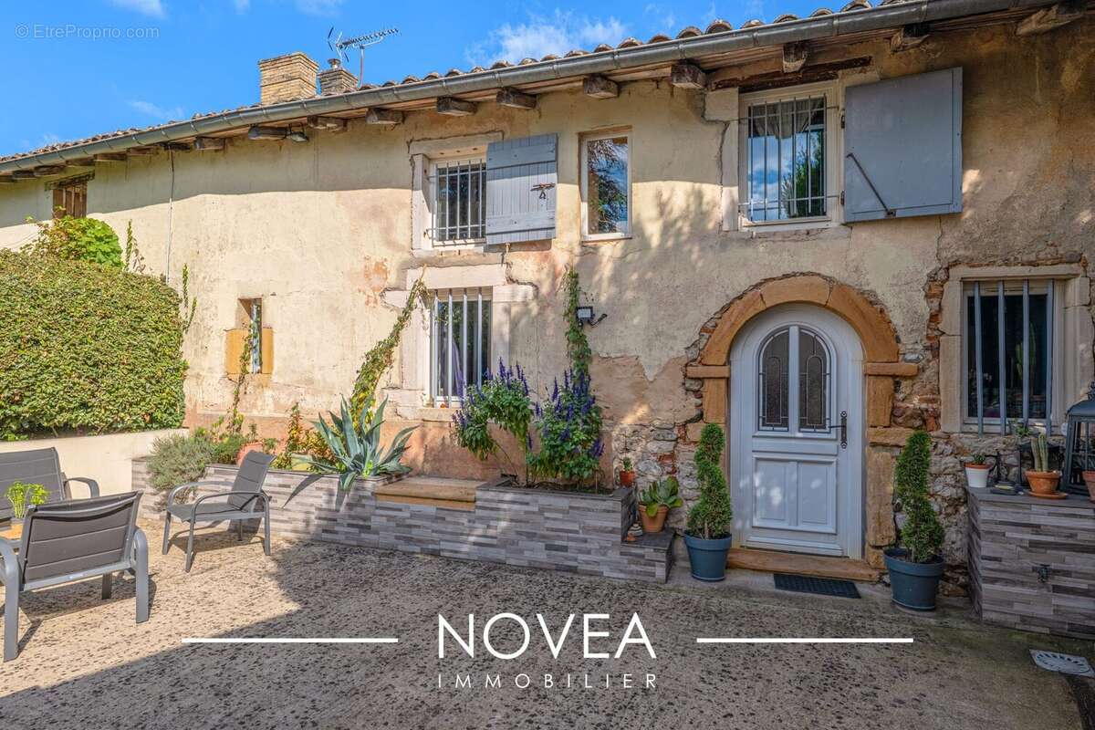 Maison à CORCELLES-EN-BEAUJOLAIS