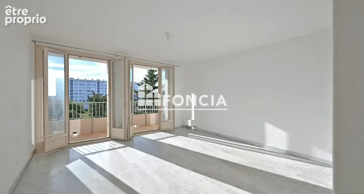 Appartement  terrasse parking  cave - photo 2