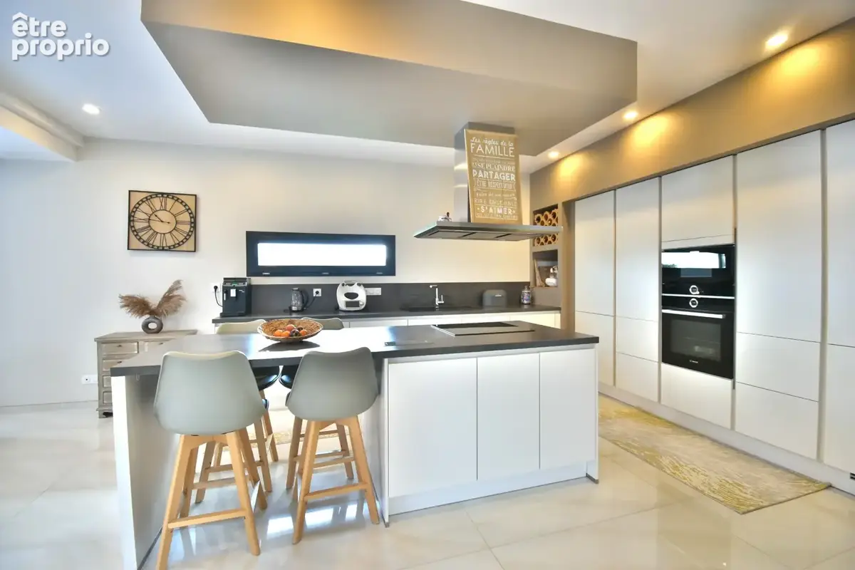 DARDILLY – Superbe villa contemporaine de 151 m² avec vue Mont Verdun - photo 26