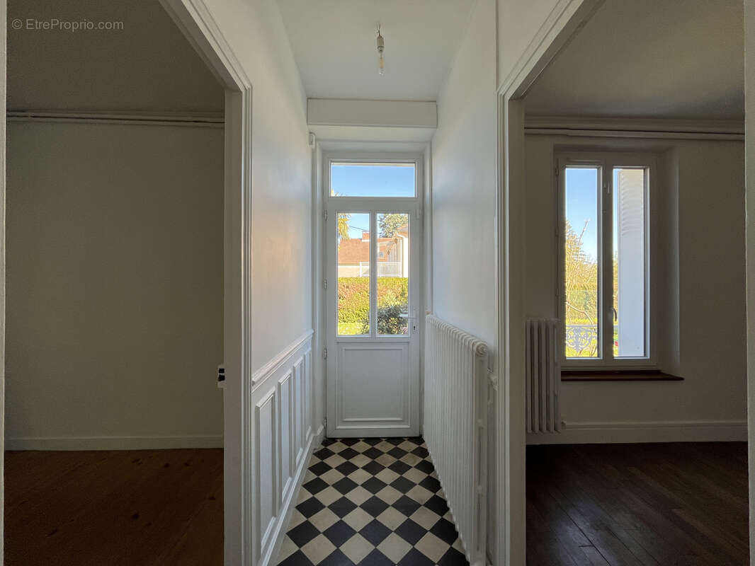 Maison à MALESHERBES